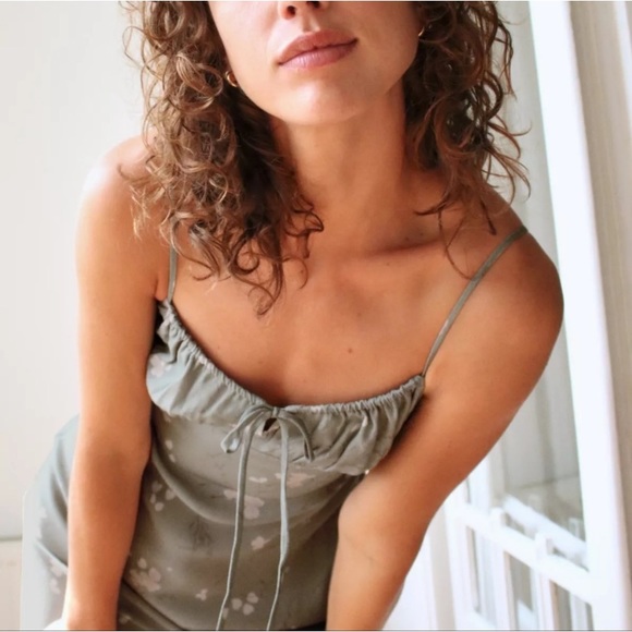 WILFRED Bellow mini dress in sage - Picture 3 of 6